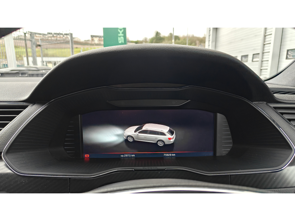 2024 Skoda Superb - image 16