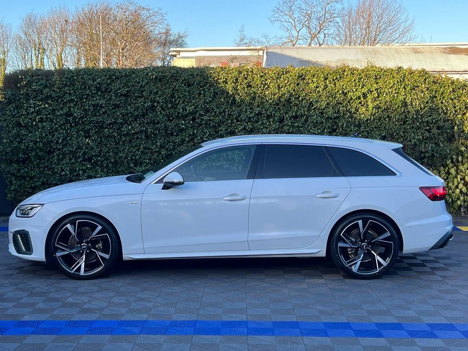 2021 Audi A4 S-LINE AVANT 2.0 TDI // 360 PARKING AID // DIGITAL CLUSTER // 4 HEATED S-LINE SPORT INTERIOR €32,900