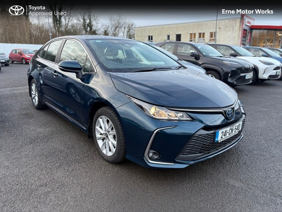2024 Toyota Corolla COROLLA LUNA SALOON €29,450