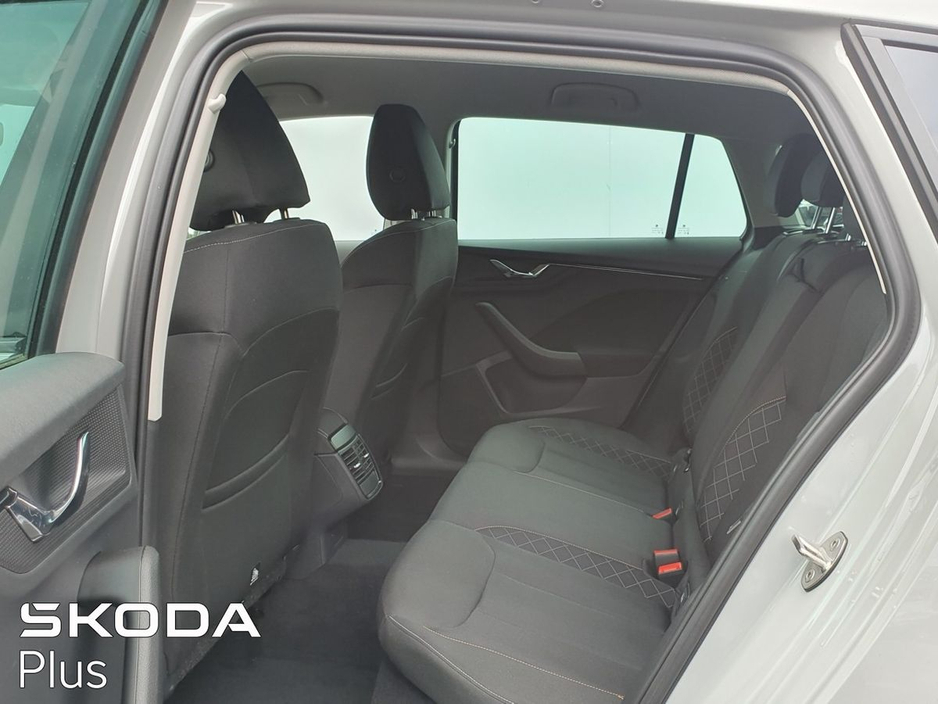 2023 Skoda Scala - image 7