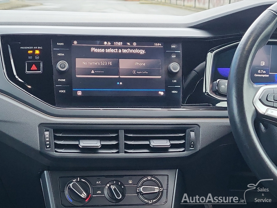 2022 Volkswagen Taigo - image 23