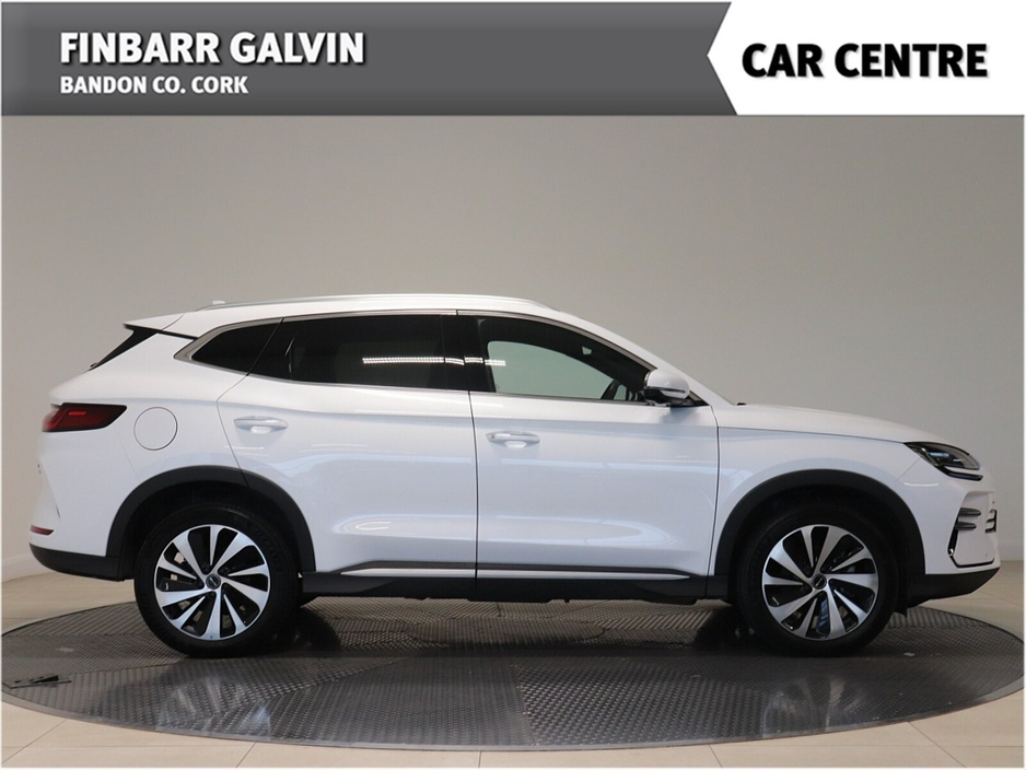 2025 BYD Seal U - image 7