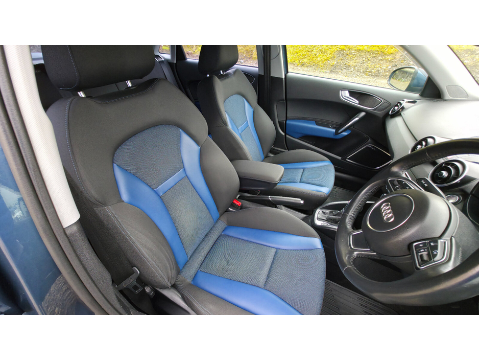 2017 Audi A1 - image 10