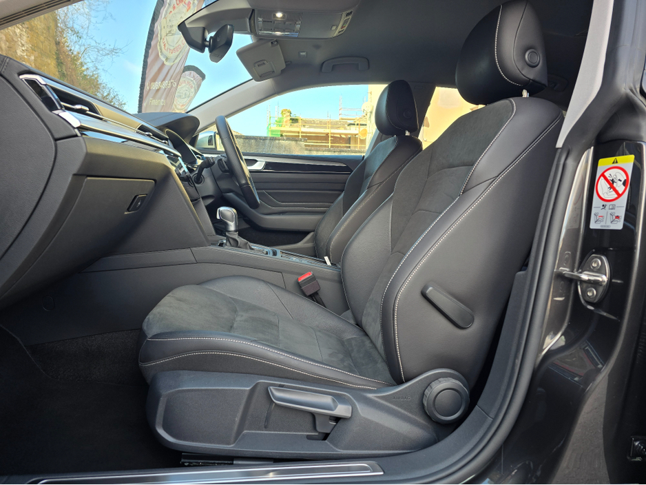 2023 Volkswagen Arteon - image 12