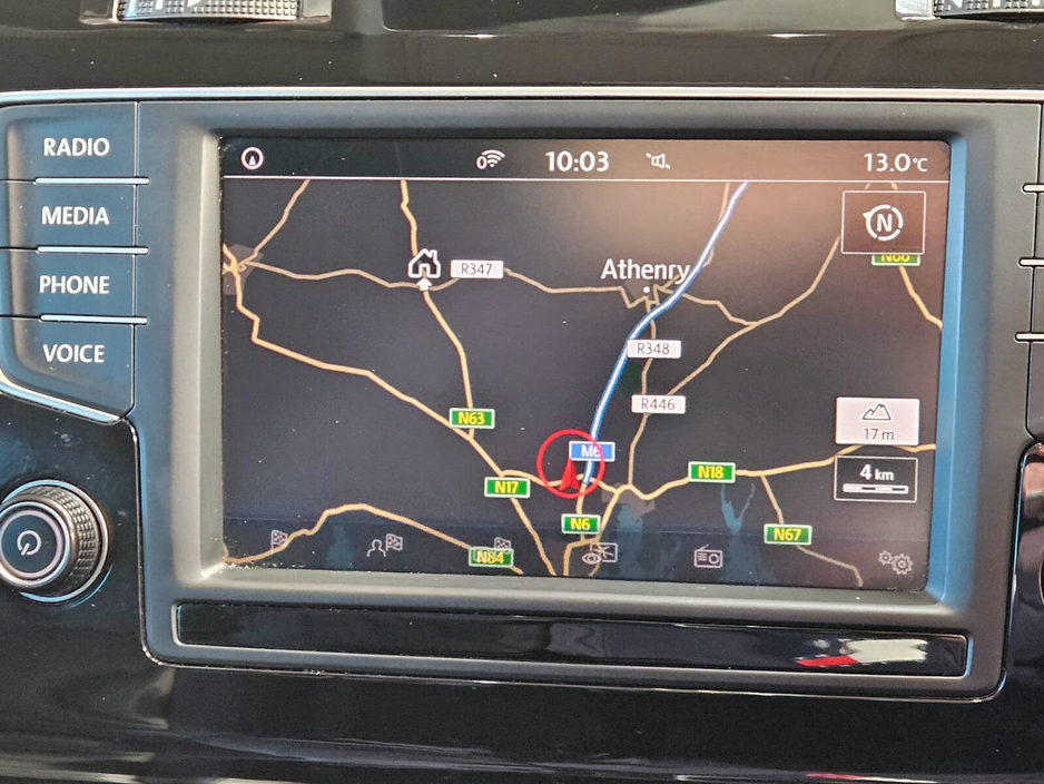 2017 Volkswagen Golf - image 12