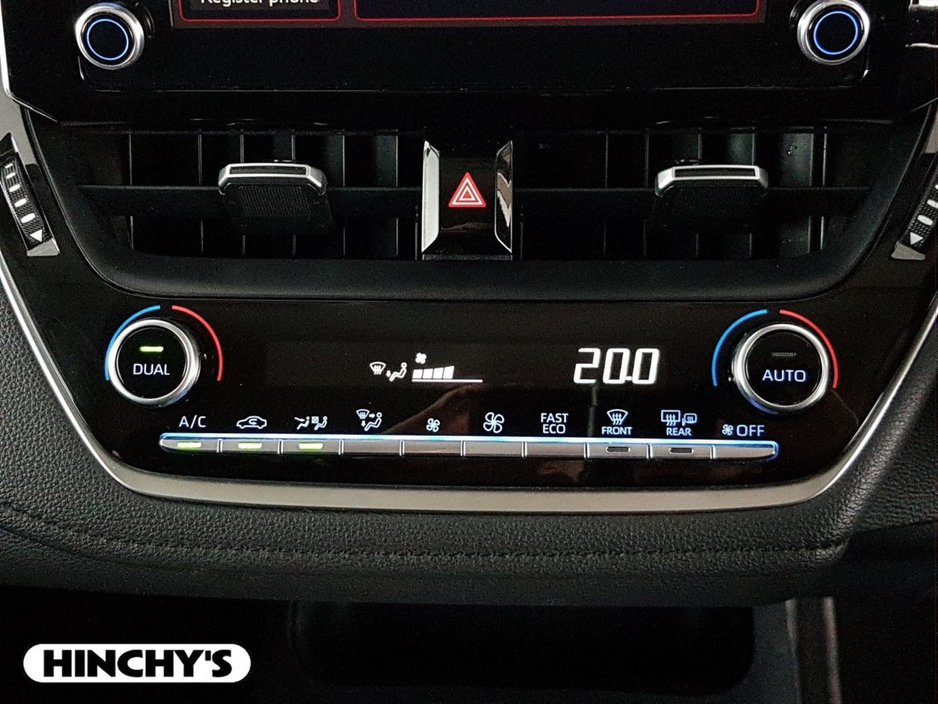 2020 Toyota Corolla - image 16