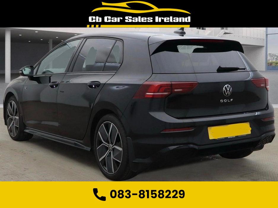 2024 Volkswagen Golf - image 6