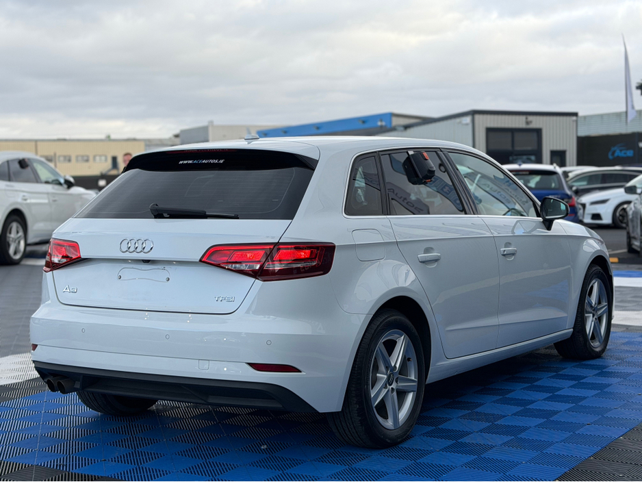 2017 Audi A3 - image 7