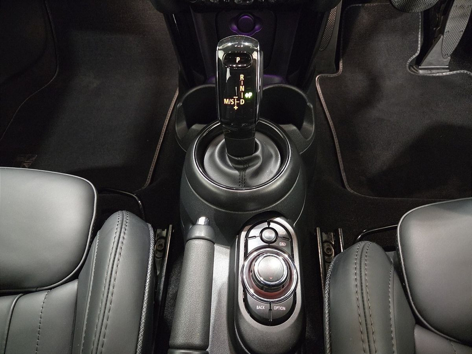 2023 MINI Hatch COOPER Cooper Exclusive Auto