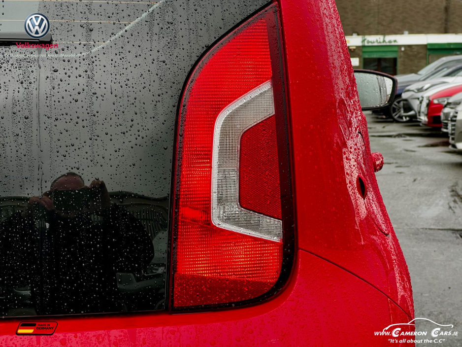 2012 Volkswagen up! AUTOMATIC AC HEATED SEATS €6,400