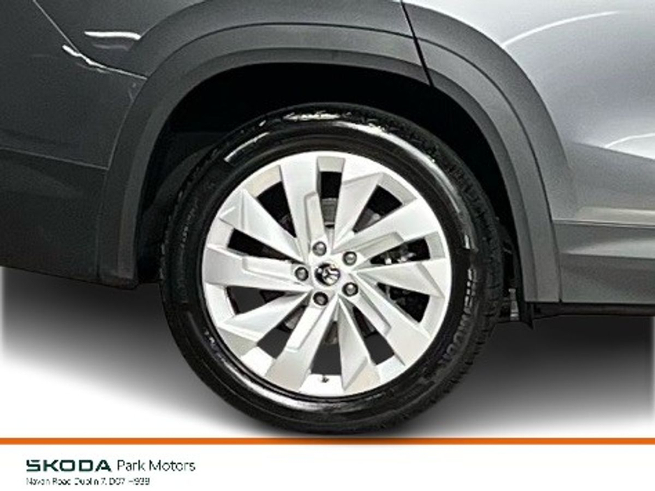 2025 Skoda Kodiaq Selection+ 2.0TDI 150BHP DSG - Reversing Camera - Climate Control - Heated Seats - Cruise Control - Keyless Start - Apple CarPlay/Android Auto €57,950