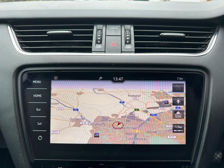 2017 Skoda Octavia - image 23