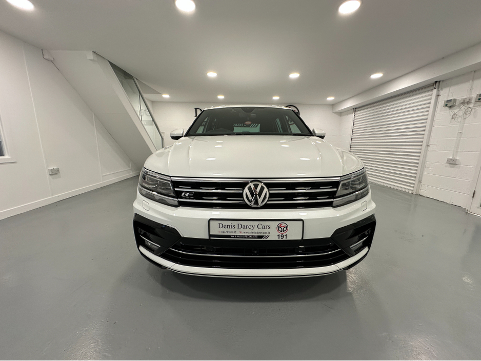 2019 Volkswagen Tiguan (191) TIGUAN 2.0TID R LINE DSG 4 MOTION LOW KMS VW/AUDI SPECIALISTS WWW.DENISDARCYCARS.IE €31,950