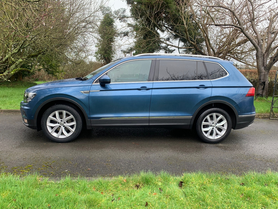 2018 Volkswagen Tiguan - image 23