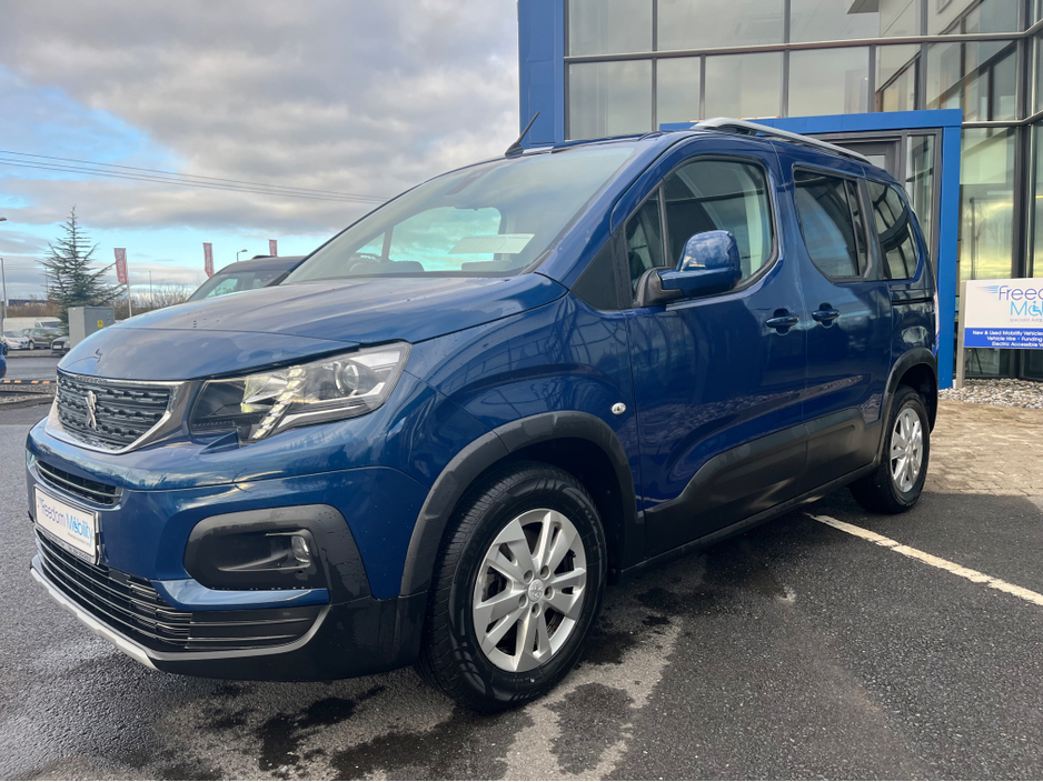 2021 Peugeot Rifter 1.2 Petrol Auto Wheelchair Accessible SWB €24,950
