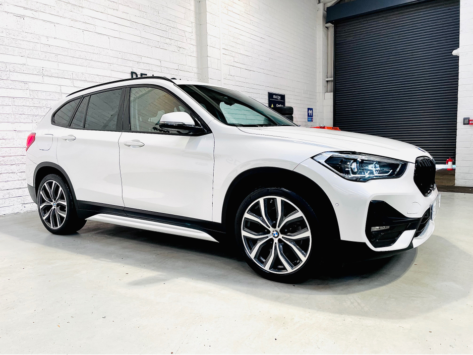 2020 BMW X1 - image 5