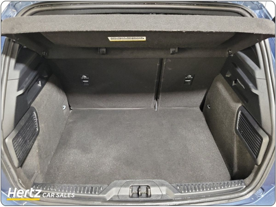 2023 Ford Focus - image 18