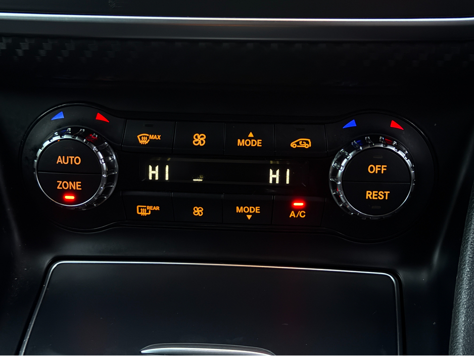 2015 Mercedes-Benz A Class ( 152 REG A180 AMG-LINE PRIVACY GLASS LOW ROAD TAX CAMERA €16,450