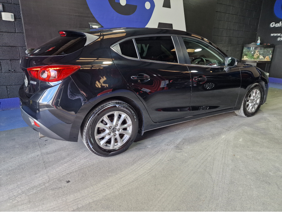 2015 Mazda Mazda3 - image 10