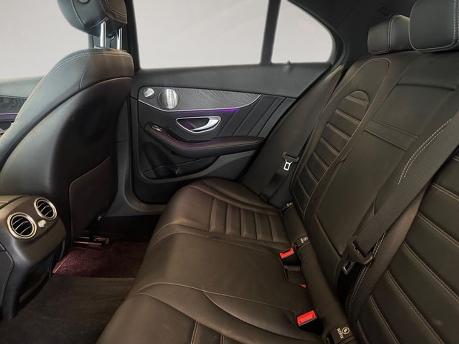 2019 Mercedes-Benz C Class - image 17