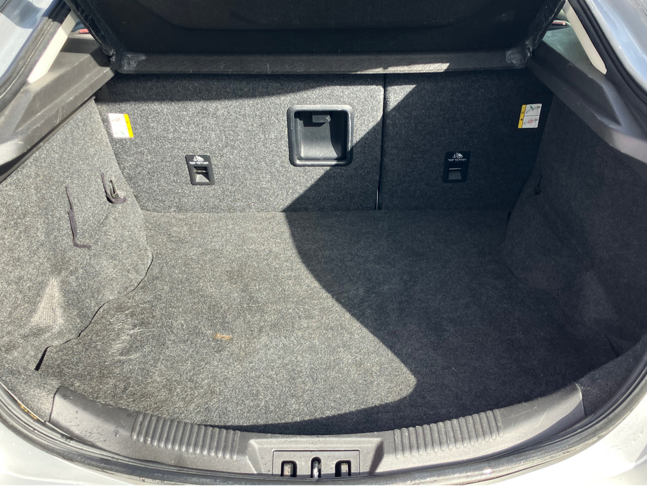 2016 Ford Mondeo - image 9