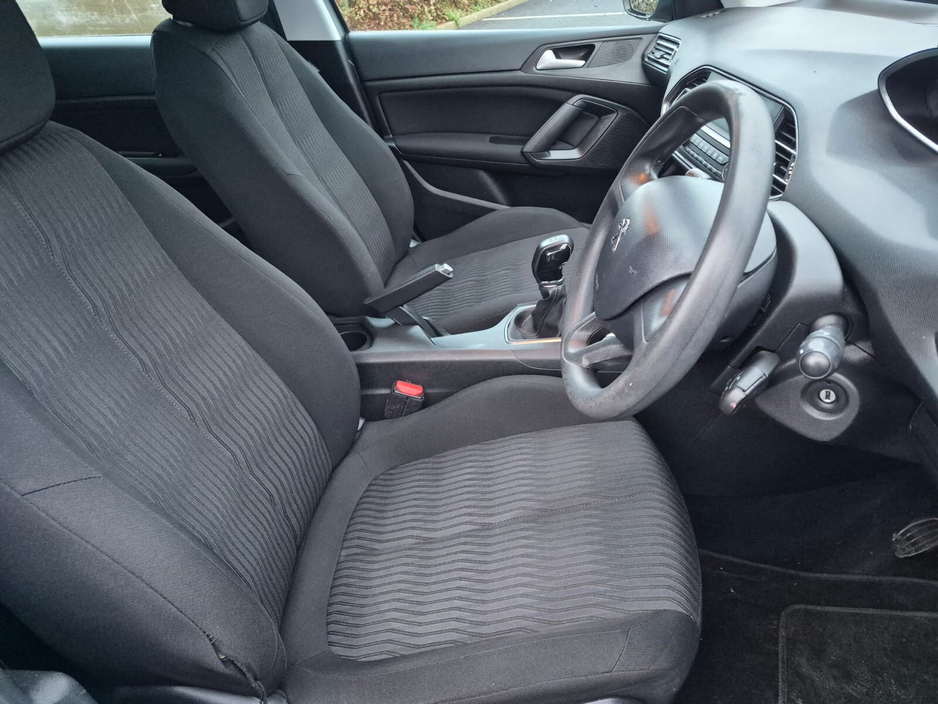 2015 Peugeot 308 1.6 HDI 92 bhp Access €6,999