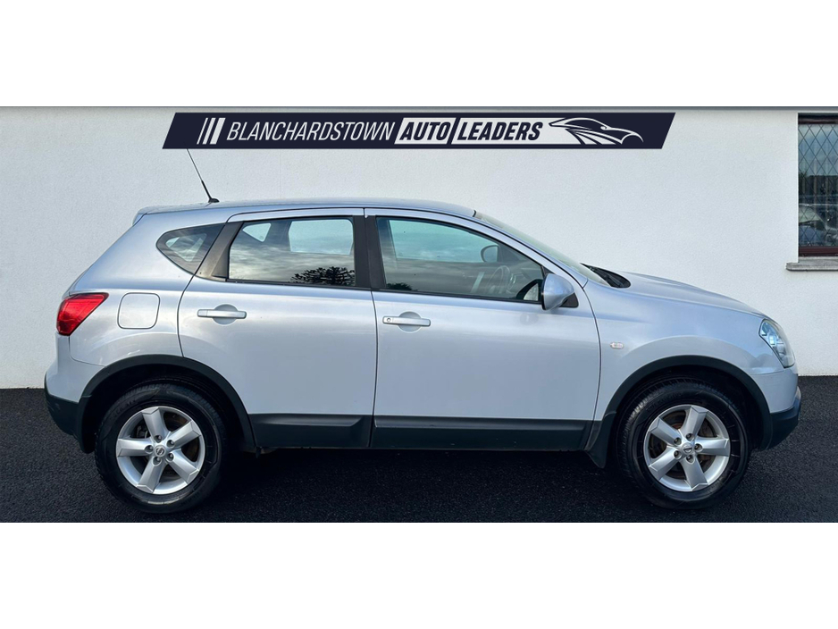 2009 Nissan Qashqai 1.5 D SE 105BHP SERVICE HISTORY €3,900