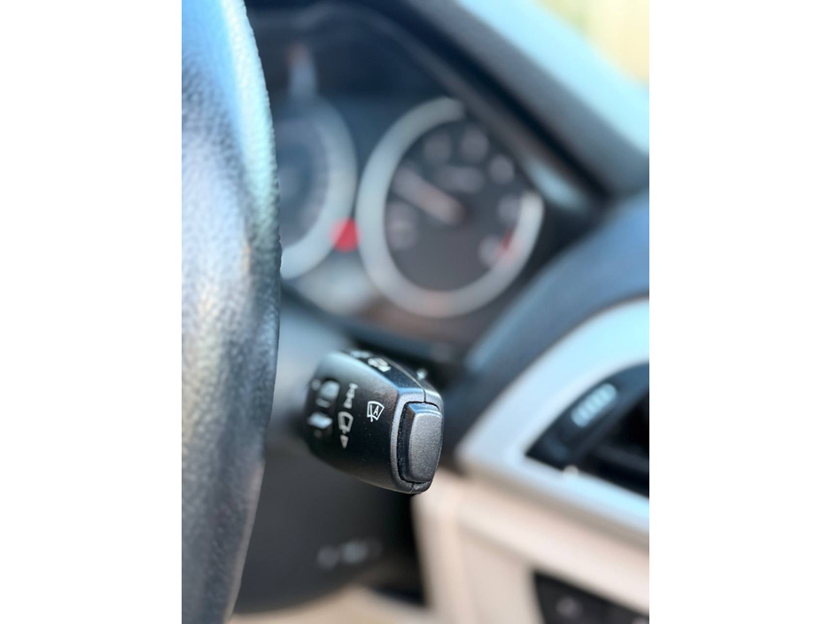 2013 BMW 1 Series - image 35