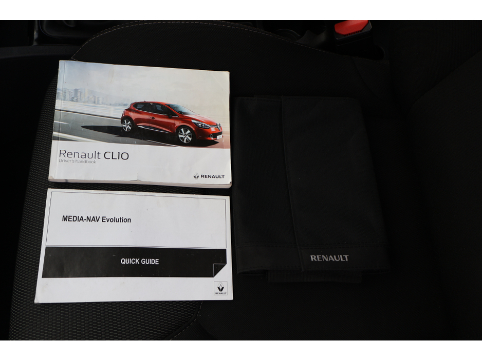 2017 Renault Clio DYNAMIQUE S NAV Low Mileage €10,995