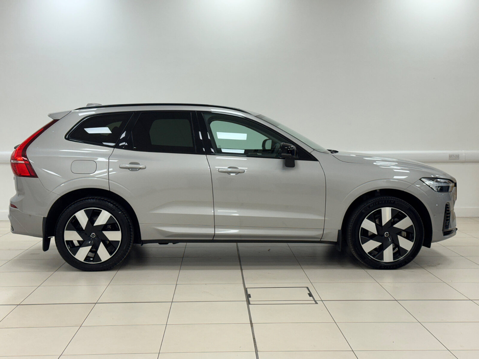 2025 Volvo XC60 T6 AWD PHEV Plus Dark €66,000