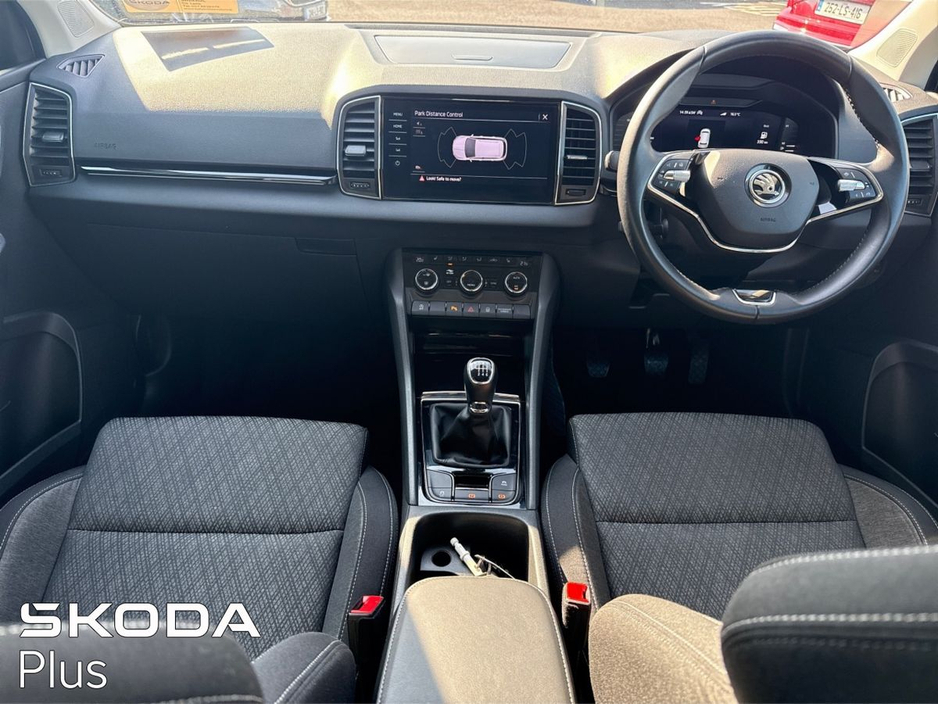 2024 Skoda Karoq - image 2