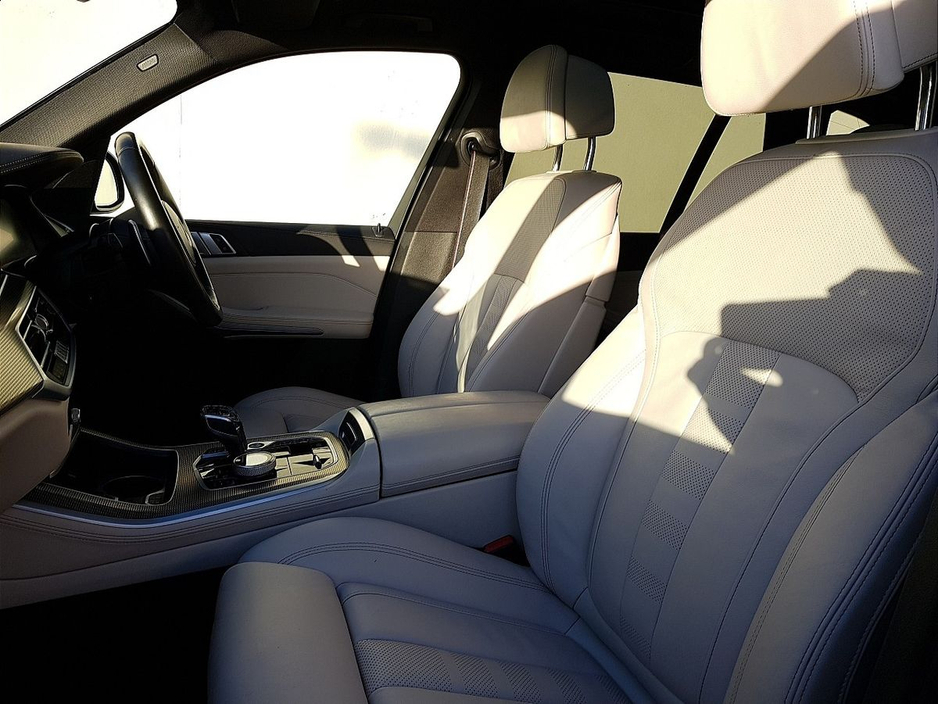 2022 BMW X5 xDrive30d M Sport €89,995