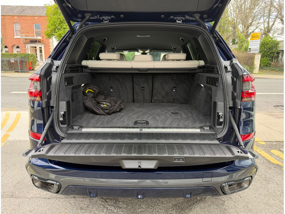2022 BMW X5 - image 34
