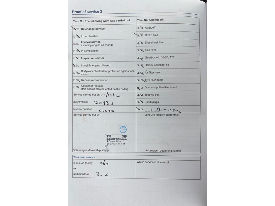 2012 Volkswagen Golf - image 12