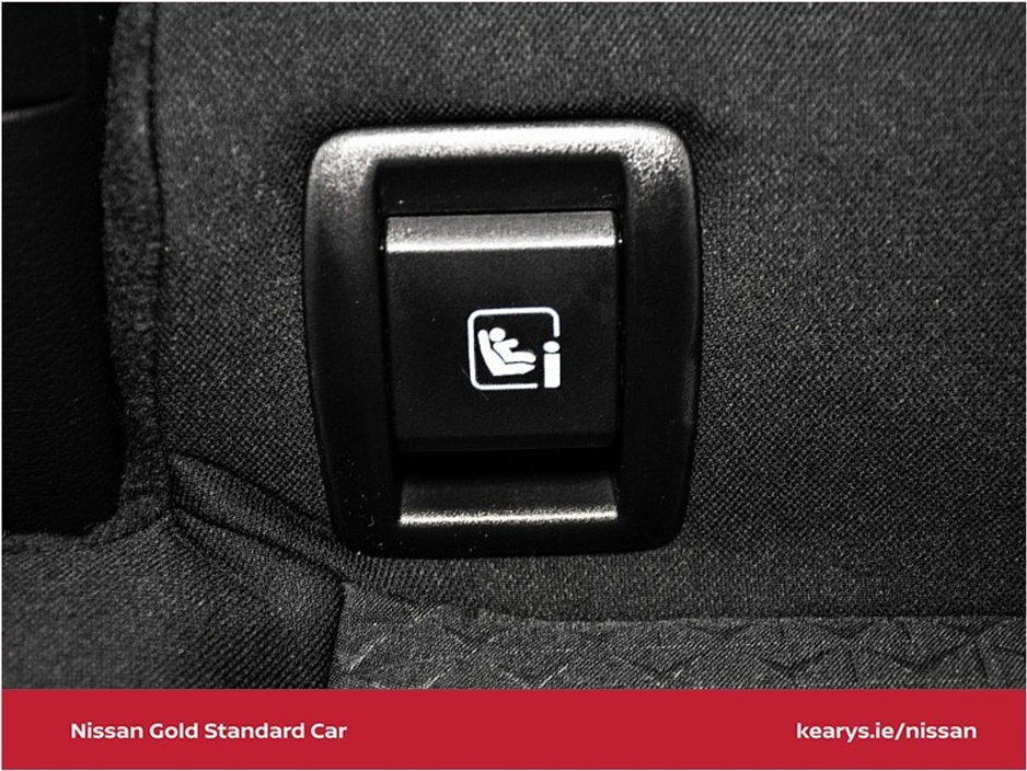 2020 Nissan Juke - image 23