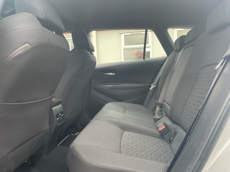 2022 Toyota Corolla - image 7