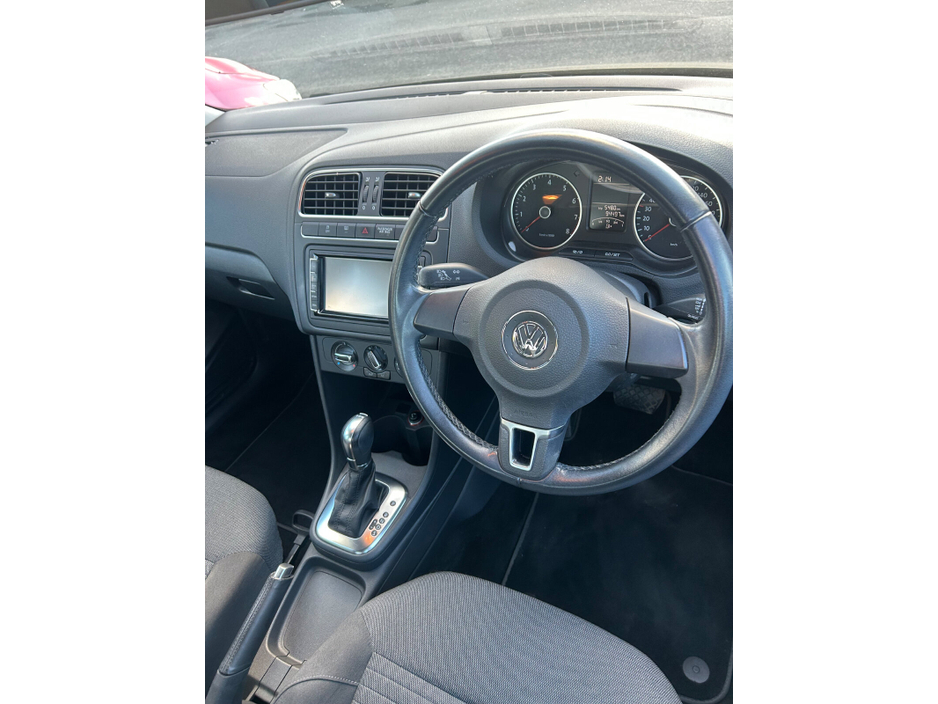 2014 Volkswagen Polo  €9,950