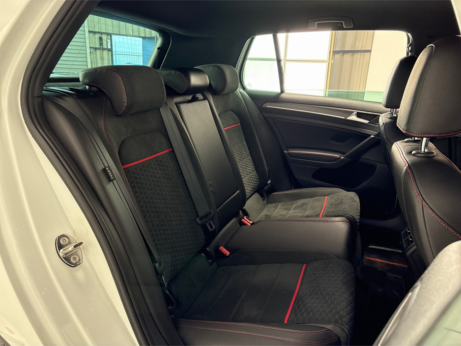 2017 Volkswagen Golf GTI PERFORMANCE**ALCANTARA PERFORMANCE SEATS**19"CLUBSPORT ALLOYS**TOUCH SCREEN INFOTAINMENT**REVERSE CAMERA**APPLE CARPLAY**KEYLESS START**ELECTRIC HANDBRAKE**DIGITAL DASH**FINANCE AVAILABLE** €24,995