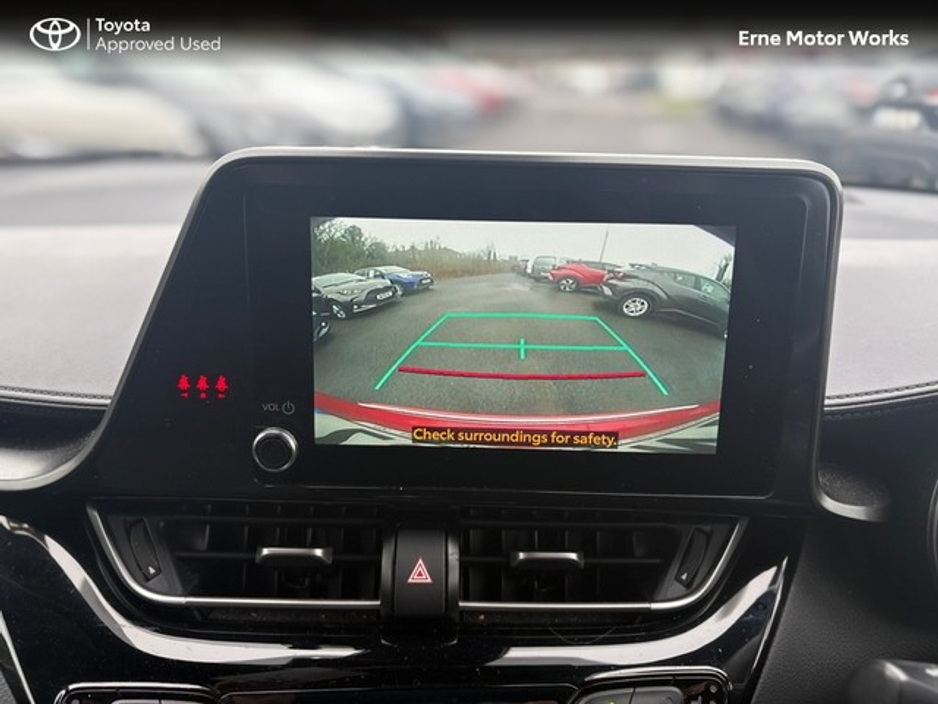 2023 Toyota C-HR C-HR HYBRID SPORT €28,950