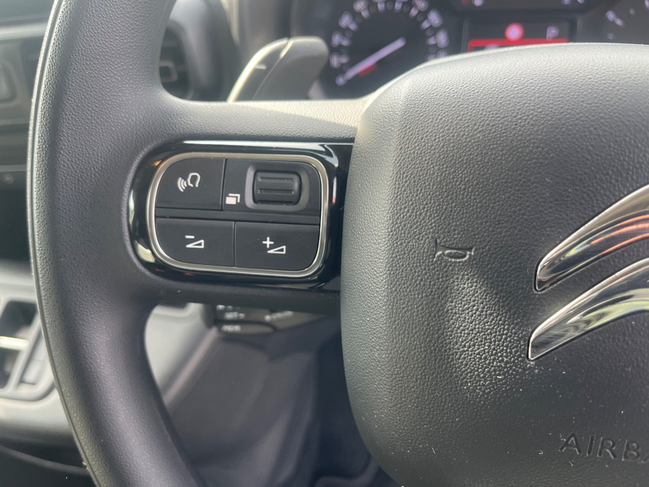 2024 Citroen Berlingo - image 15