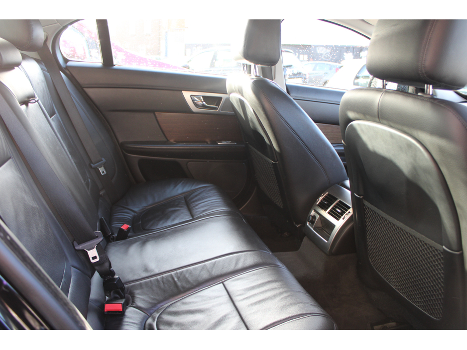 2014 Jaguar XF 2.2 D LUXURY 163PS 4DR AUTO €9,450