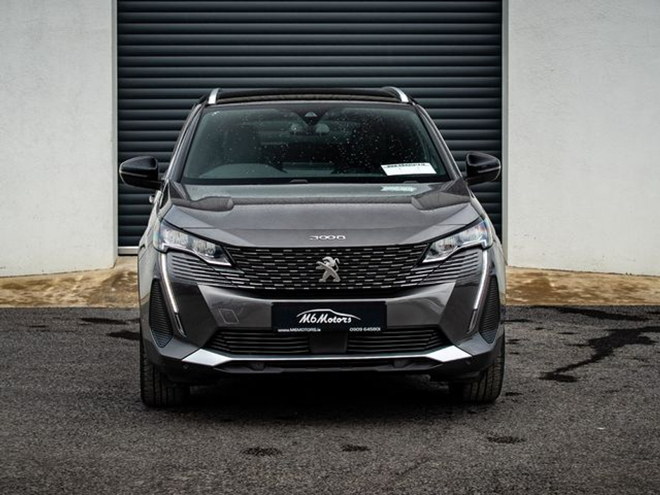 2023 Peugeot 3008 - image 3