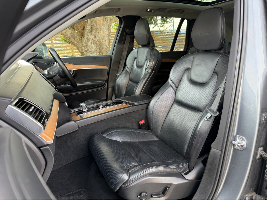2018 Volvo XC90 - image 32