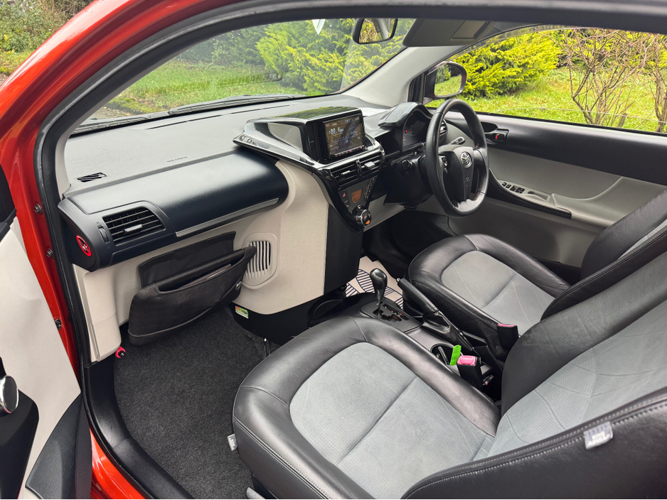 2013 Toyota iQ 1.3  3DR AUTO €7,899