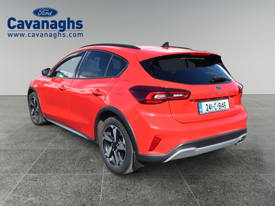 2024 Ford Focus - image 3