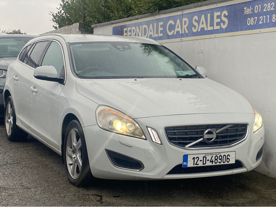 2012 Volvo V60 - image 13