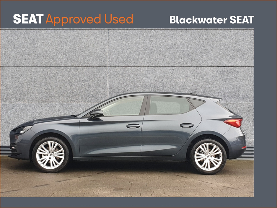 2025 SEAT Leon - image 3