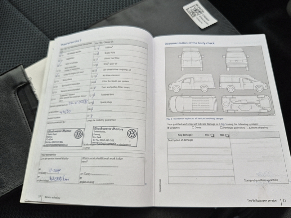 2017 Volkswagen Transporter - image 29