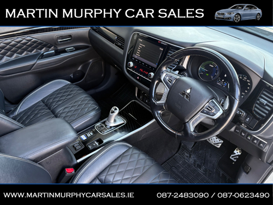 2020 Mitsubishi Outlander - image 10