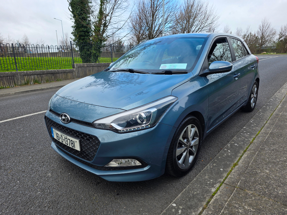 2016 Hyundai i20 - image 6